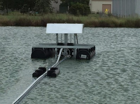 pump pontoon with pipe float